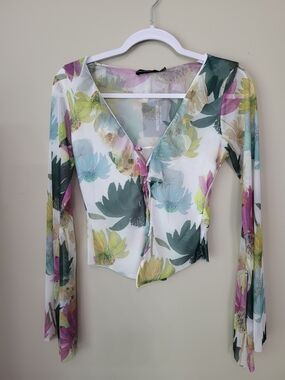 PrettyLittleThing White Multi Floral Tie-Front Mesh Crop Top